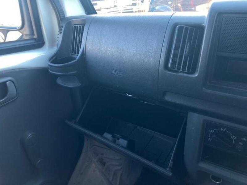 MINICAB VAN