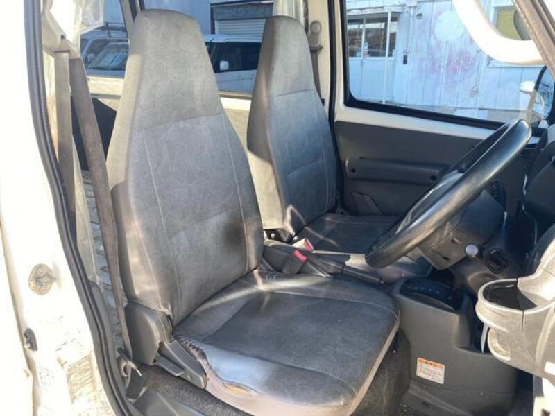 MINICAB VAN