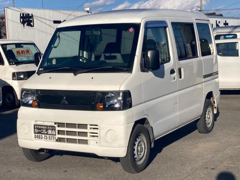 MITSUBISHI MINICAB VAN
