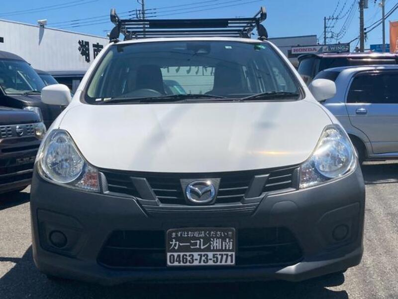 FAMILIA VAN