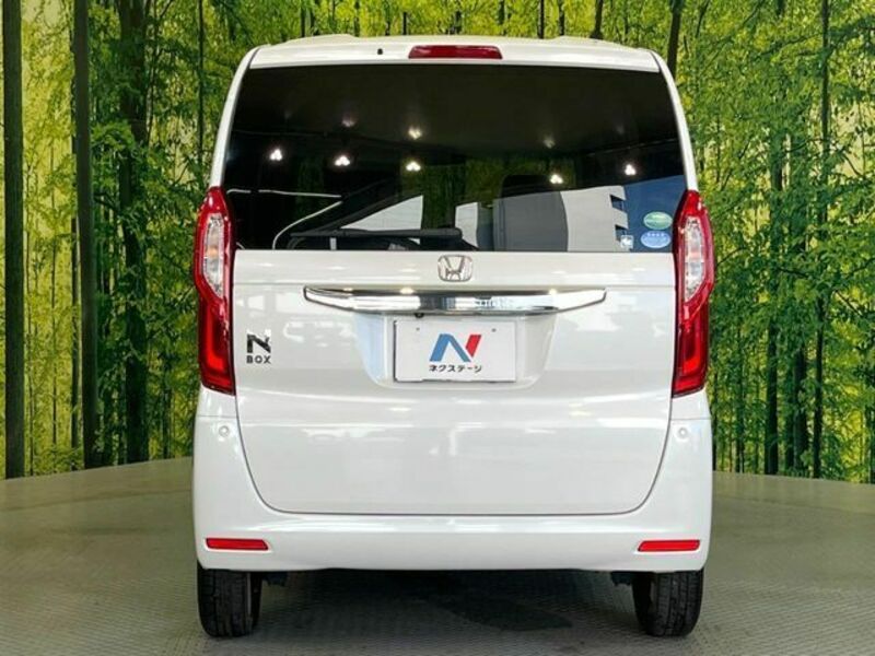 N BOX