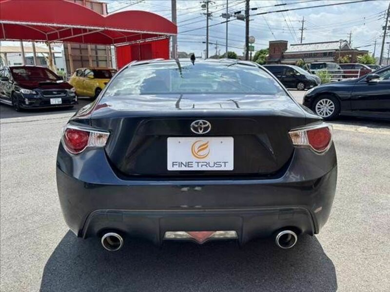 86