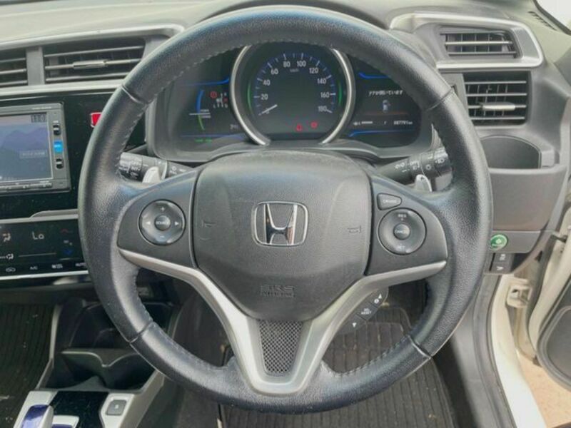 FIT HYBRID