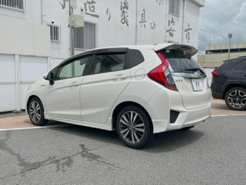 FIT HYBRID