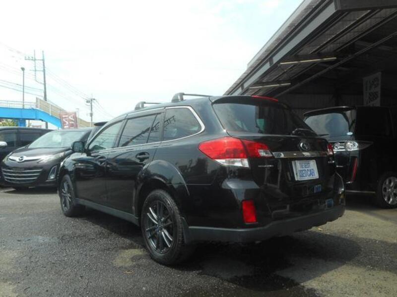 LEGACY OUTBACK