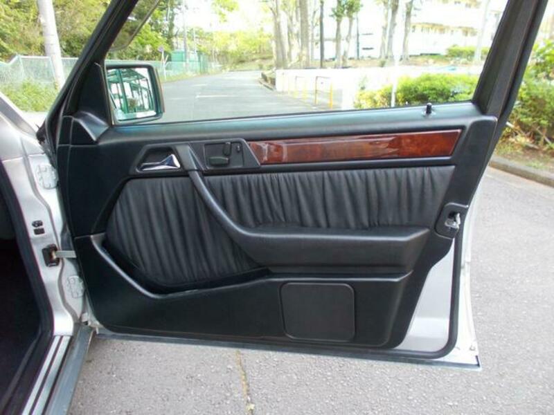 E-CLASS