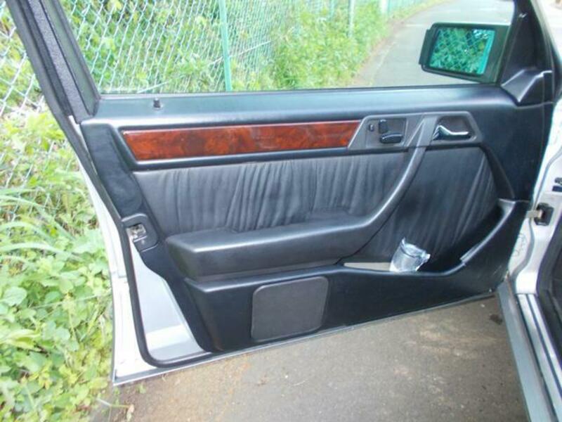 E-CLASS
