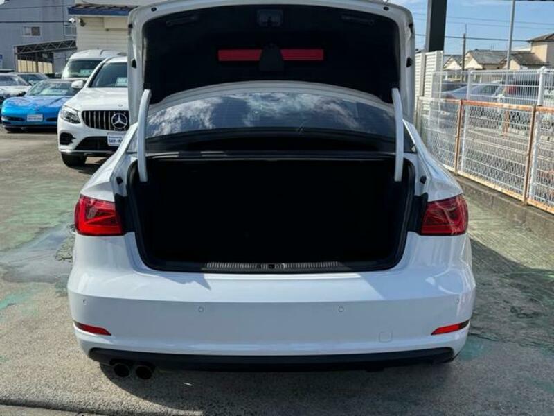 A3 SEDAN