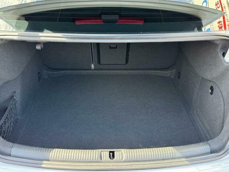 A3 SEDAN