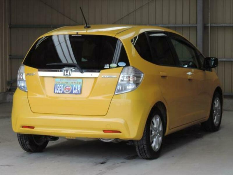 FIT HYBRID