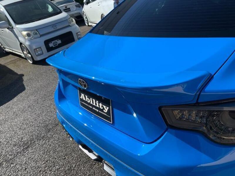 86