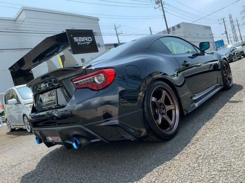 86