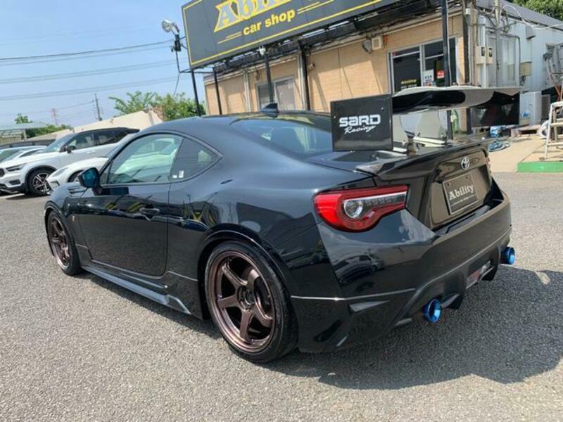 86