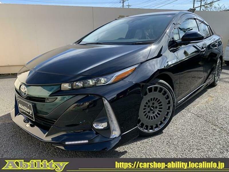 PRIUS PHV