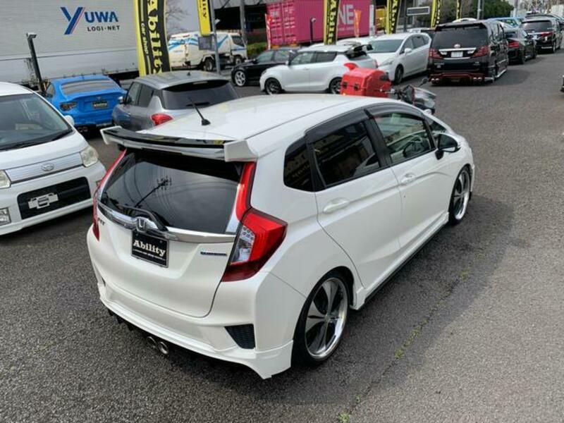 FIT HYBRID
