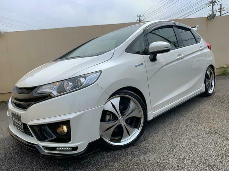 FIT HYBRID