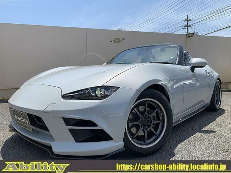 ROADSTER