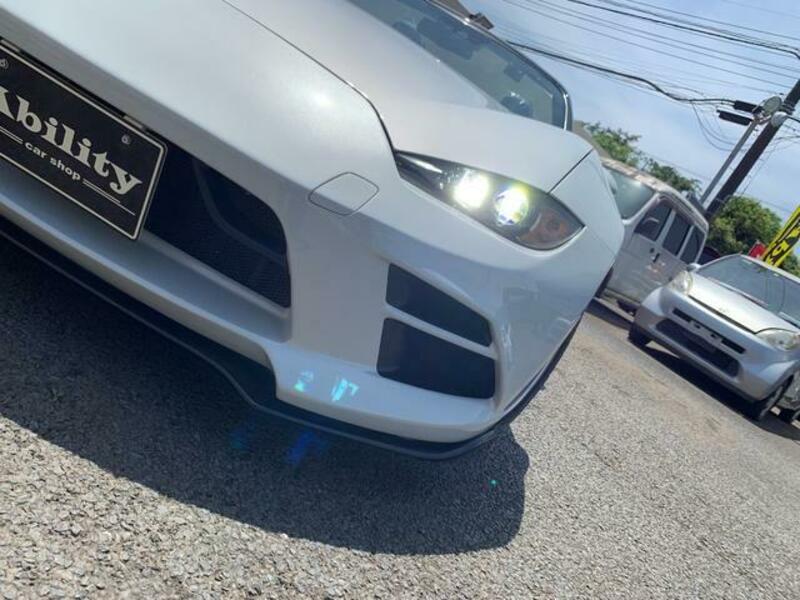 ROADSTER