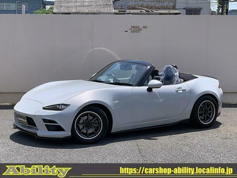 MAZDA ROADSTER