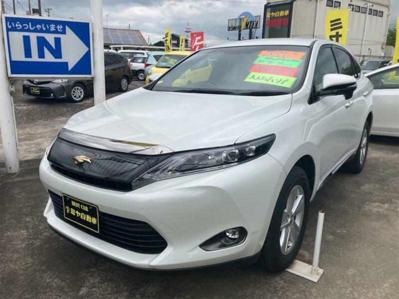 TOYOTA HARRIER