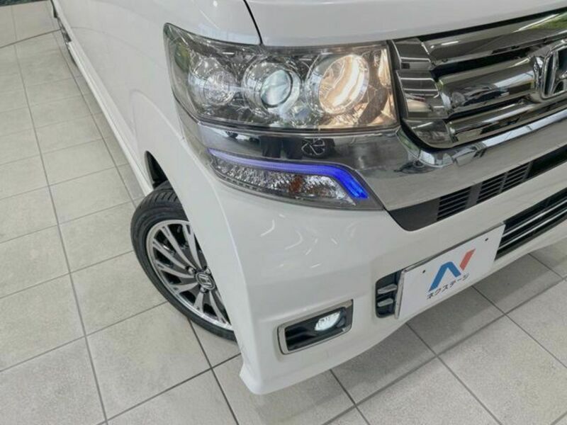 N BOX CUSTOM