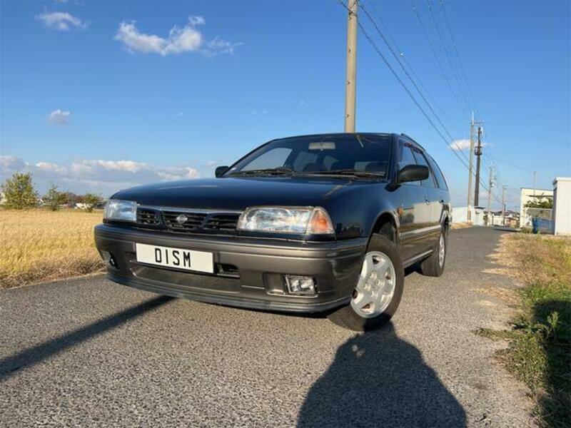 NISSAN AVENIR