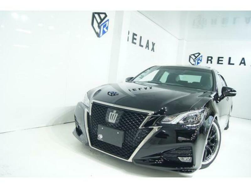 TOYOTA CROWN