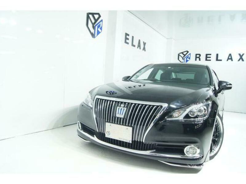 TOYOTA CROWN MAJESTA