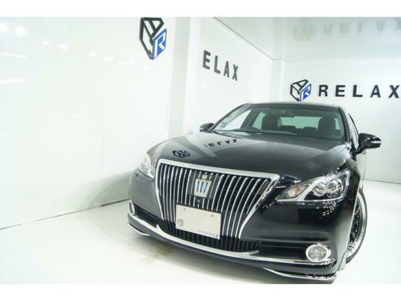TOYOTA CROWN MAJESTA