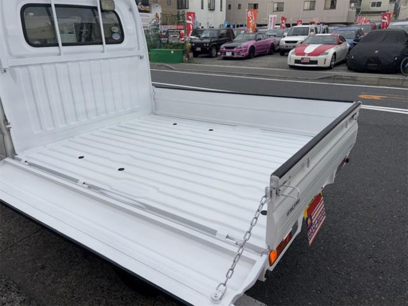MINICAB TRUCK