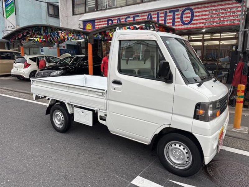 MINICAB TRUCK