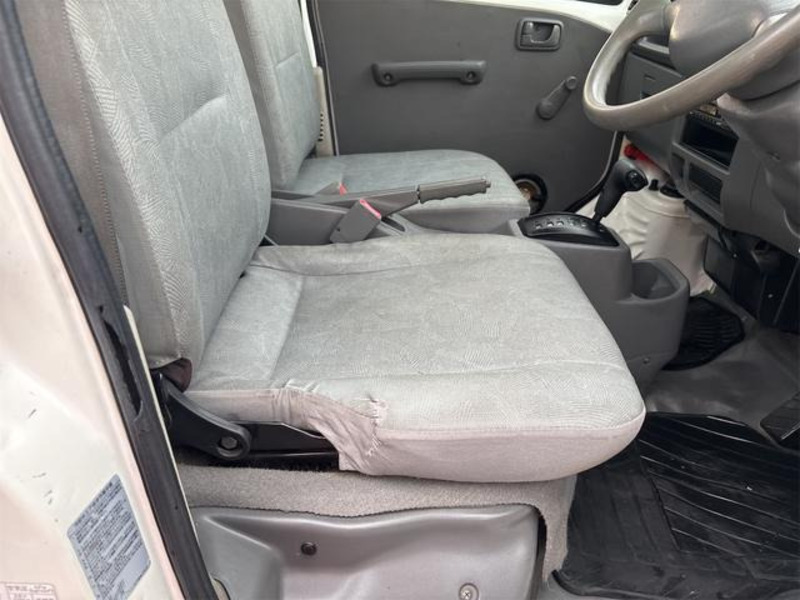 MINICAB TRUCK