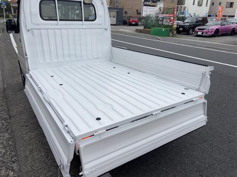 MINICAB TRUCK