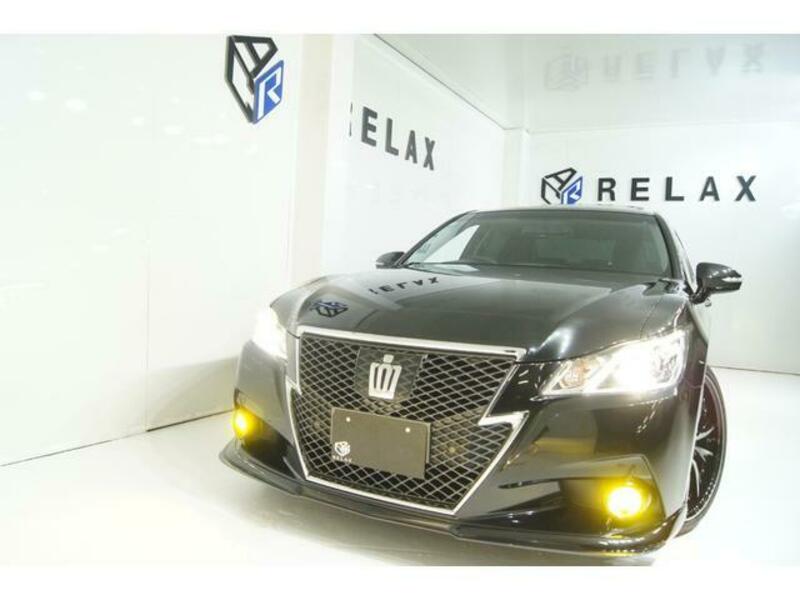 TOYOTA CROWN