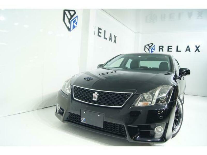 TOYOTA CROWN