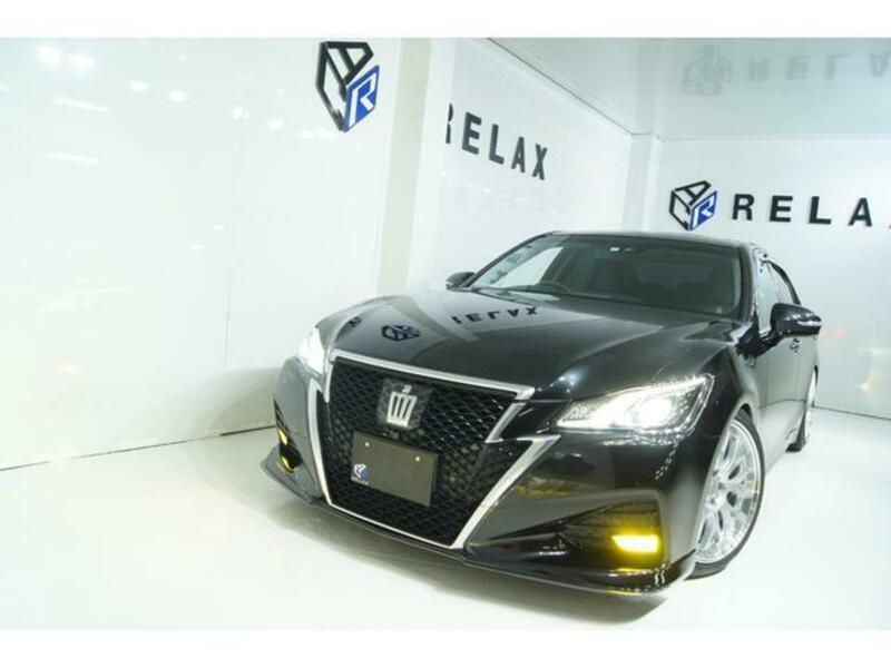 TOYOTA CROWN