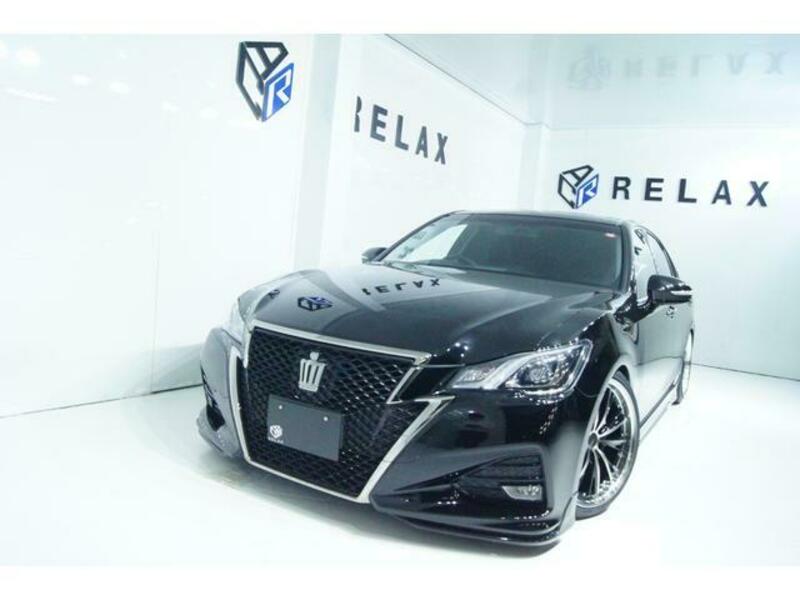 TOYOTA CROWN