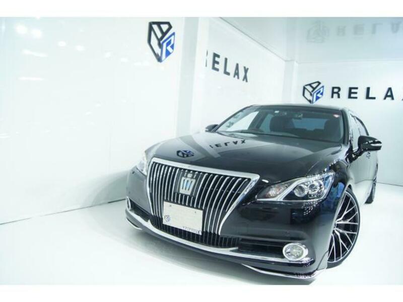 TOYOTA CROWN MAJESTA