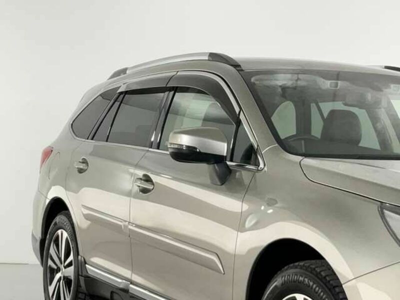 LEGACY OUTBACK
