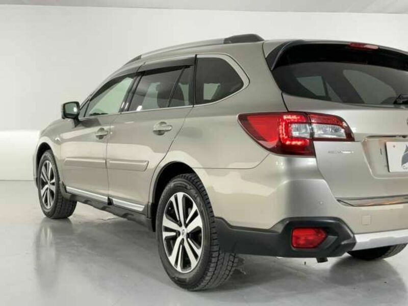 LEGACY OUTBACK