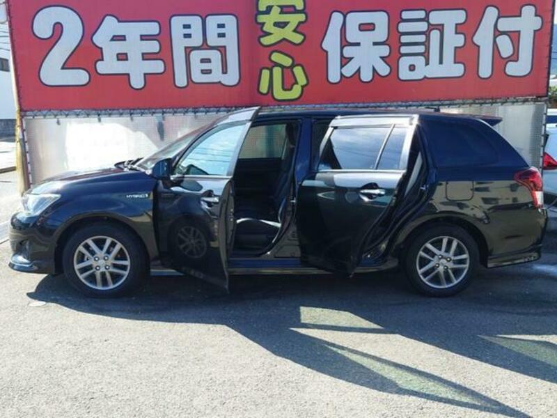 COROLLA FIELDER