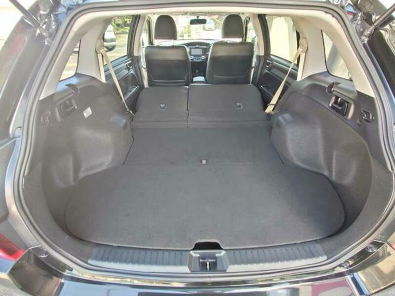 COROLLA FIELDER