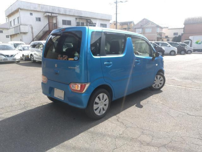 WAGON R