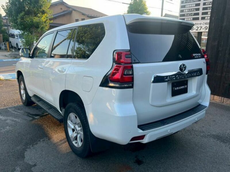 LAND CRUISER PRADO