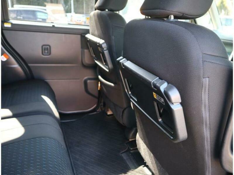 ROOMY