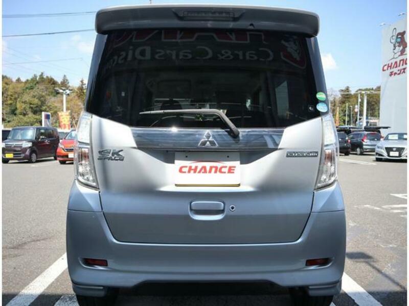 EK SPACE CUSTOM