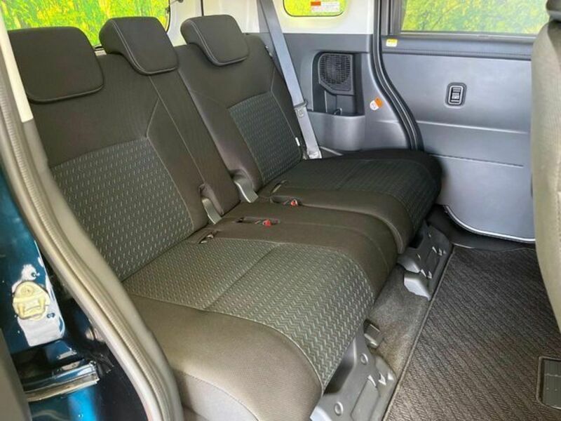 ROOMY