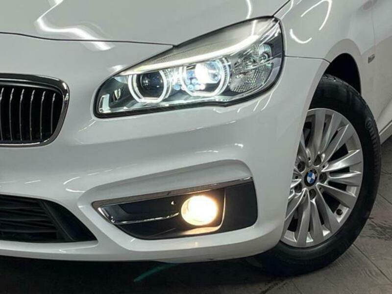 2 SERIES