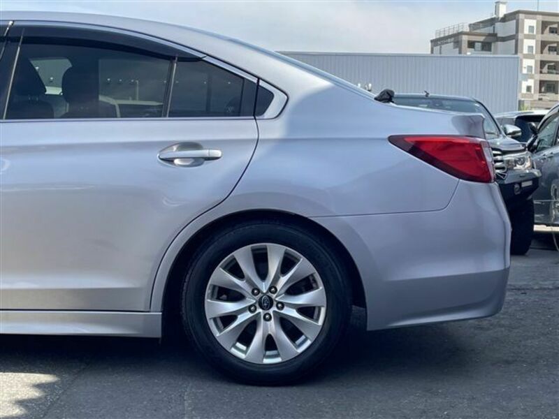 LEGACY B4