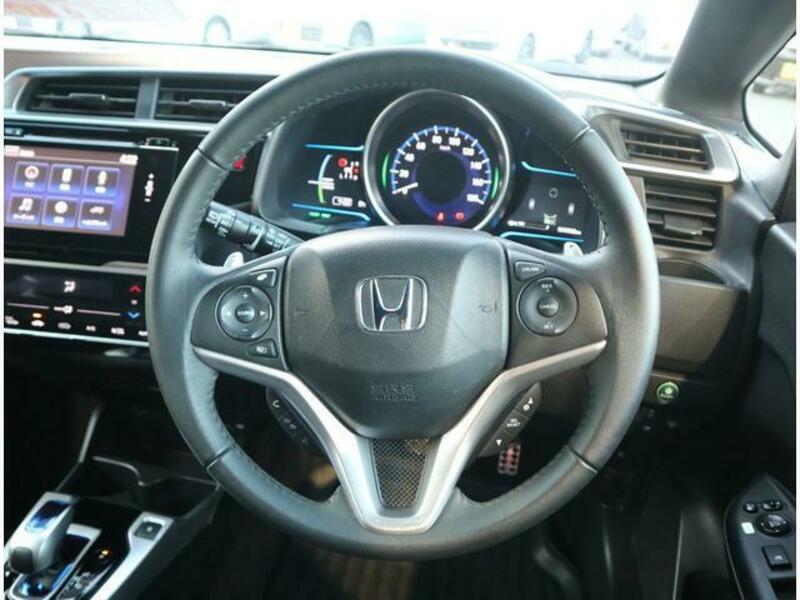 FIT HYBRID